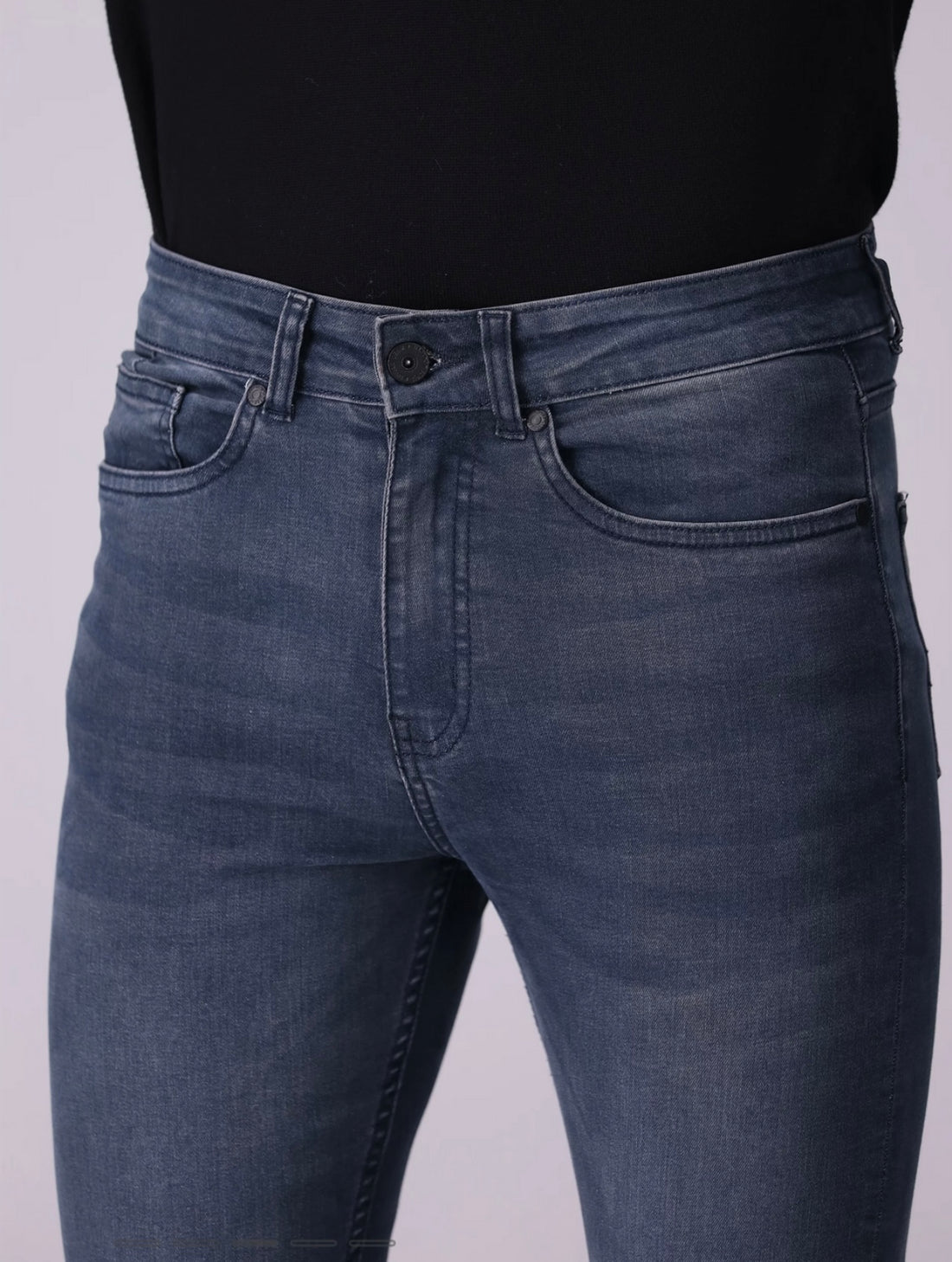 Carrot Fit Jeans